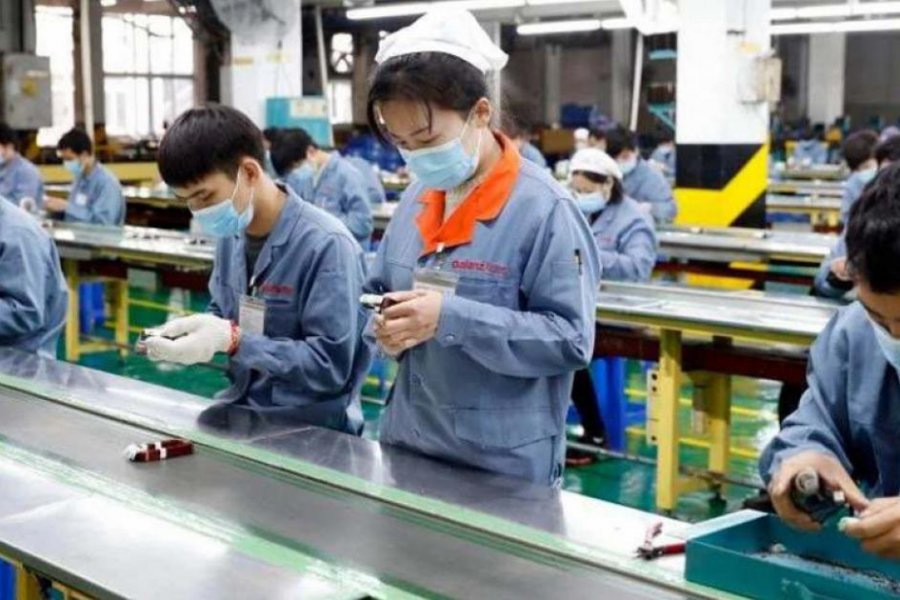 В Китае испытывают нехватку рабочих рук