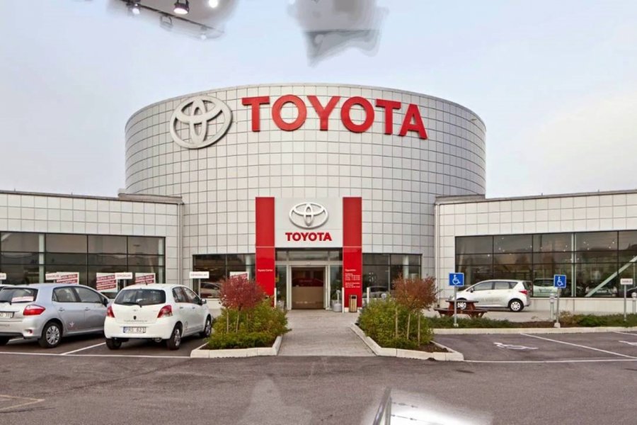 В России отзывают более 82 тыс. внедорожников Toyota и Lexus