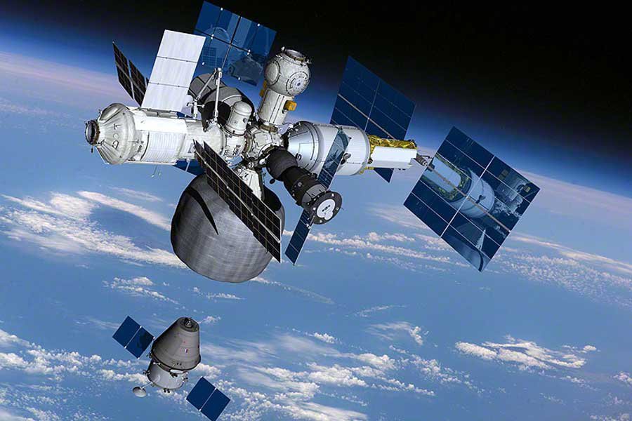 Роскосмос допускает создание российской национальной орбитальной станции