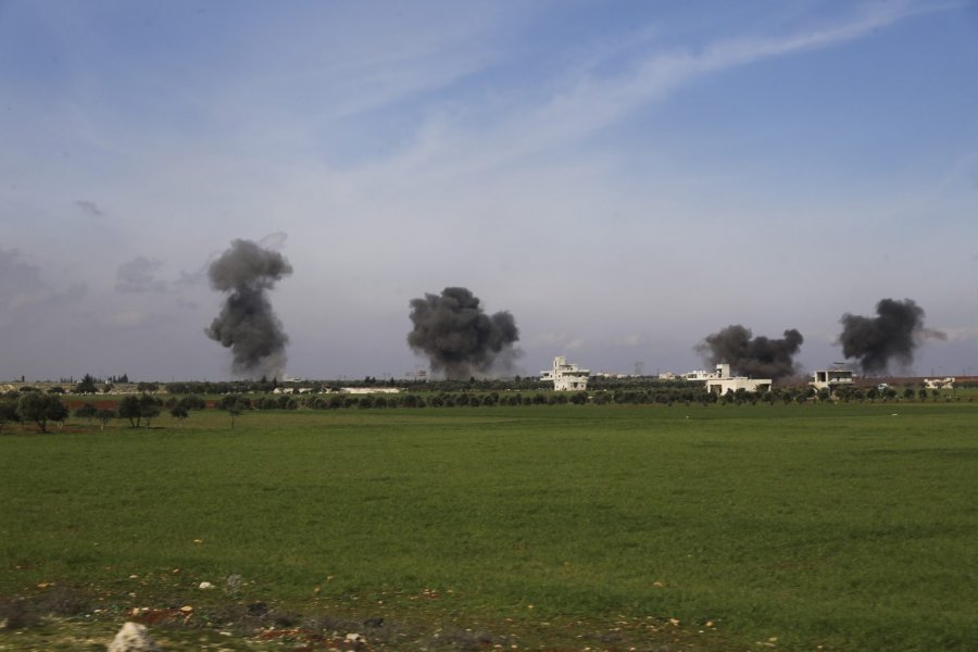 Российские бомбардировщики ударили по расположению пяти турецких баз в Сирии