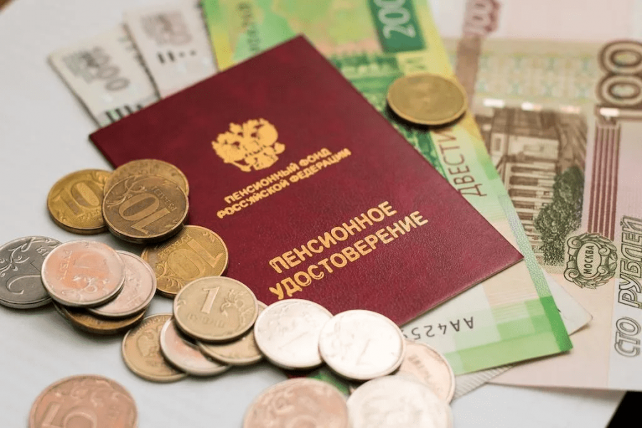 Пенсионеров в России ждет рекордная индексация социальных и страховых пенсий в 2022 году