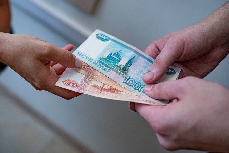 По 6500 рублей на каждого человека: новые выплаты россиянам начнутся с 10 декабря