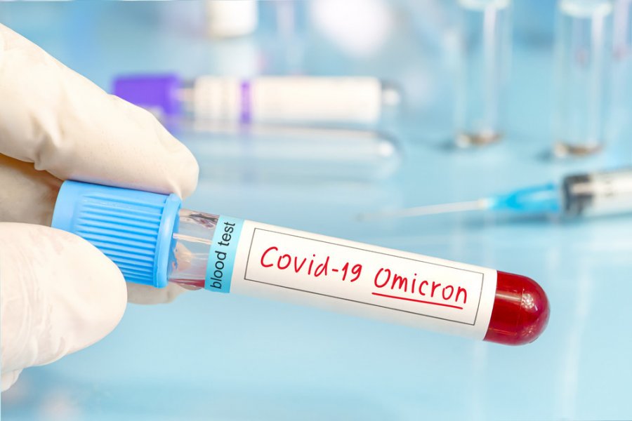 Гонка между новым штаммом и COVID-вакциной: Европа ошарашена «омикроном»