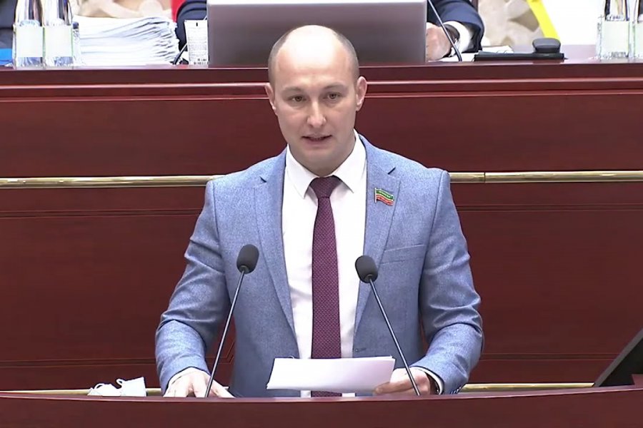 Депутат Шарафиев предложил ввести для пенсионеров РФ выплаты «детям ВОВ»