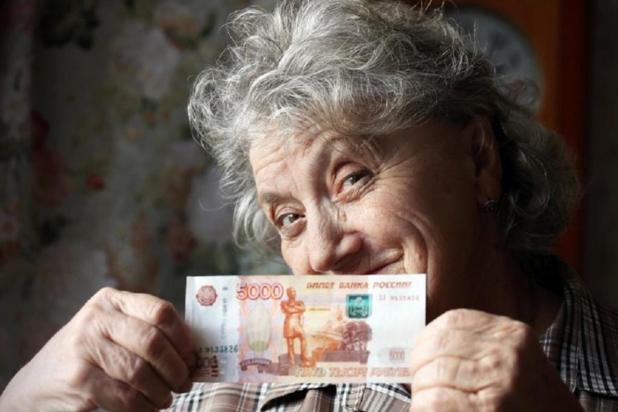 Работающих пенсионеров в РФ ждет рекордная индексация пенсий