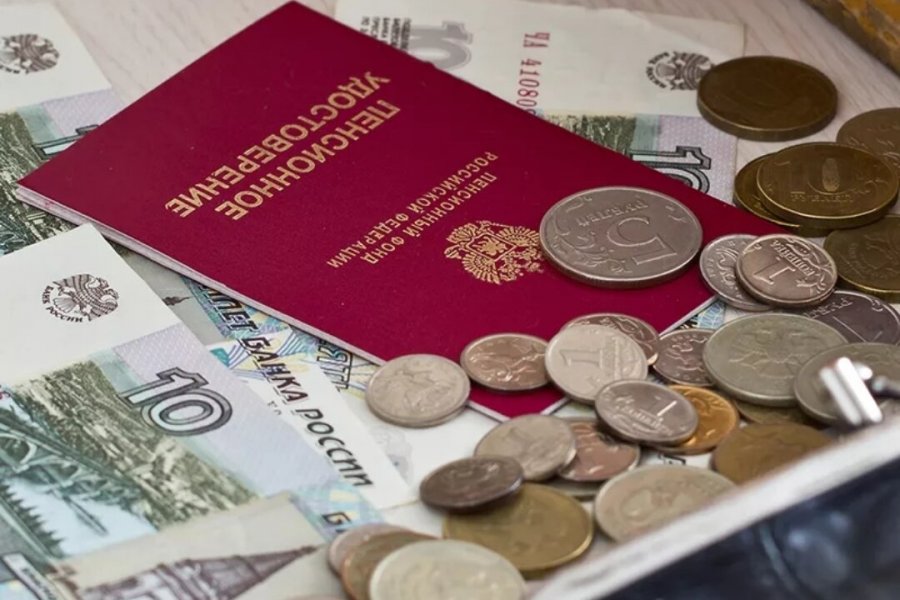 Работающим пенсионерам России рекордно повысят пенсии, но с одной оговоркой