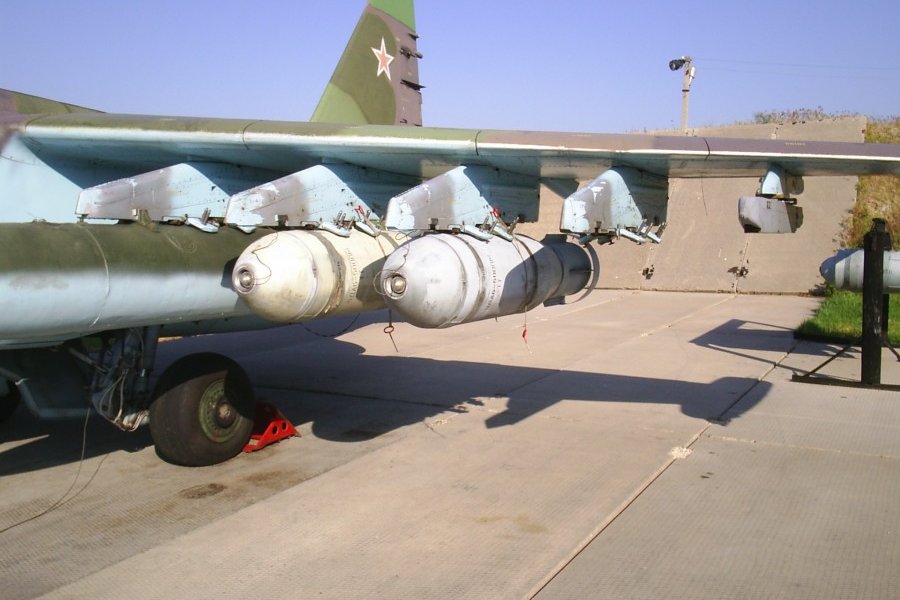 Фаб-500 и Фаб-3000. Фаб 3000 Азовсталь. Авиационная бомба ОДАБ-500. ОДАБ-500п Калибр.