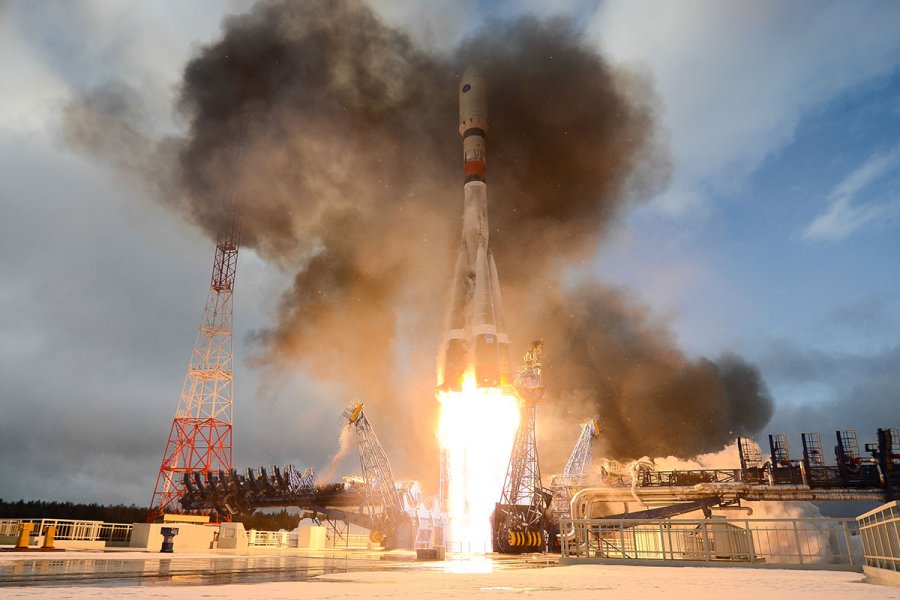 Россия с космодрома Плесецк запустила «Союз» с военным спутником