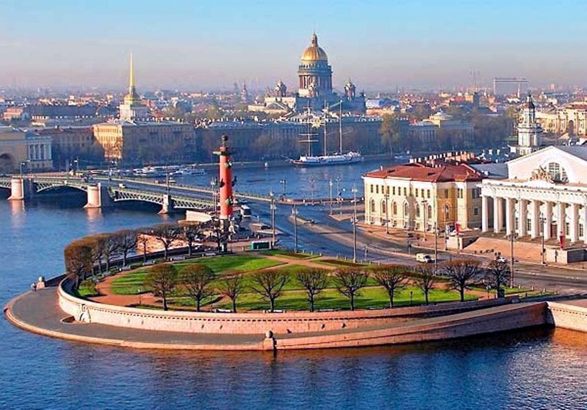 Петербургские власти планируют возобновить работу механизма электронных виз