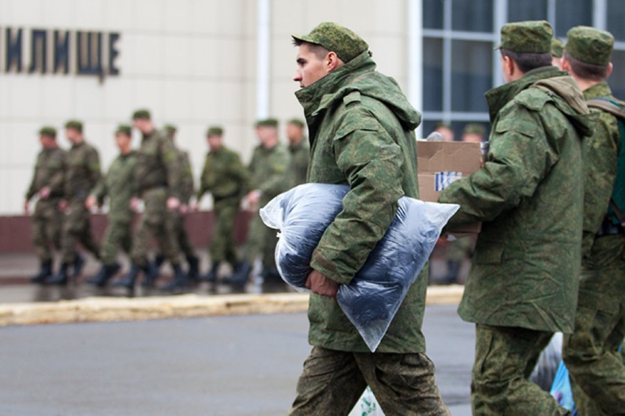 В Омске на фронт военкомат собрался отправлять мужчину с переломом позвоночника